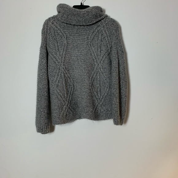 ZARA Knit turtleneck sweater - Picture 1 of 7